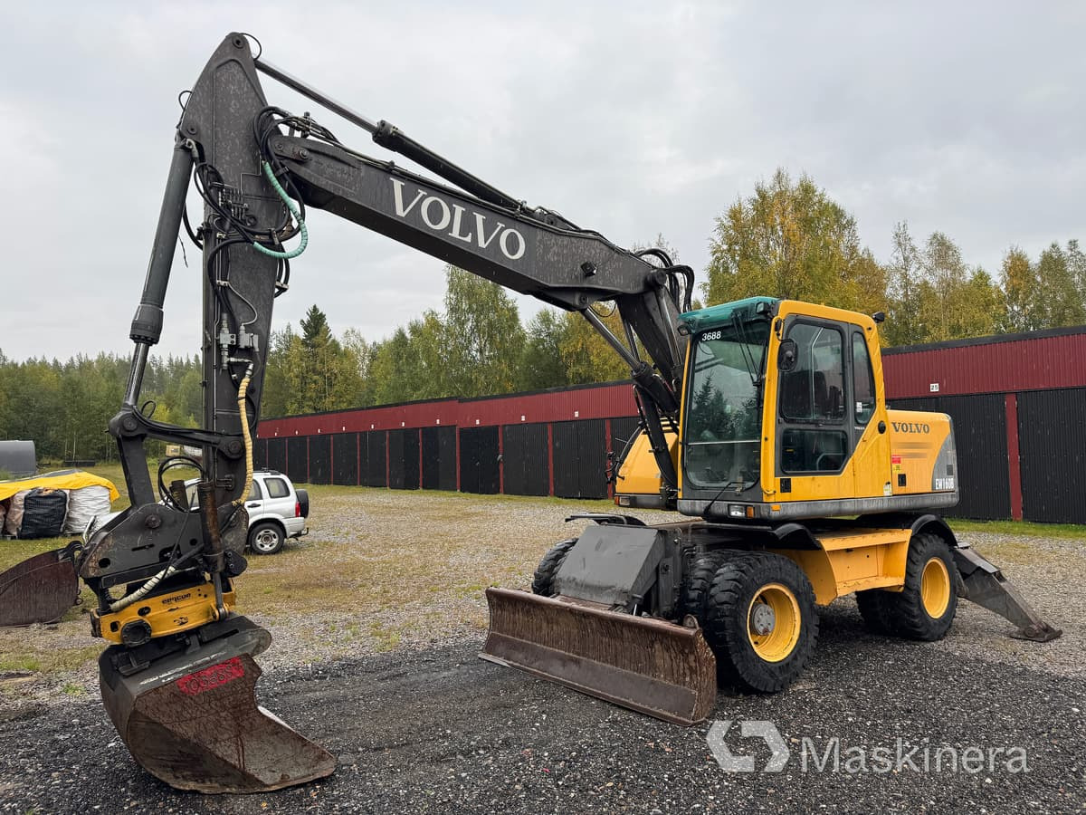 Ερπυστριοφόρος εκσκαφέας Hjulgrävare Volvo EW160B med tillbehör: φωτογραφία 1