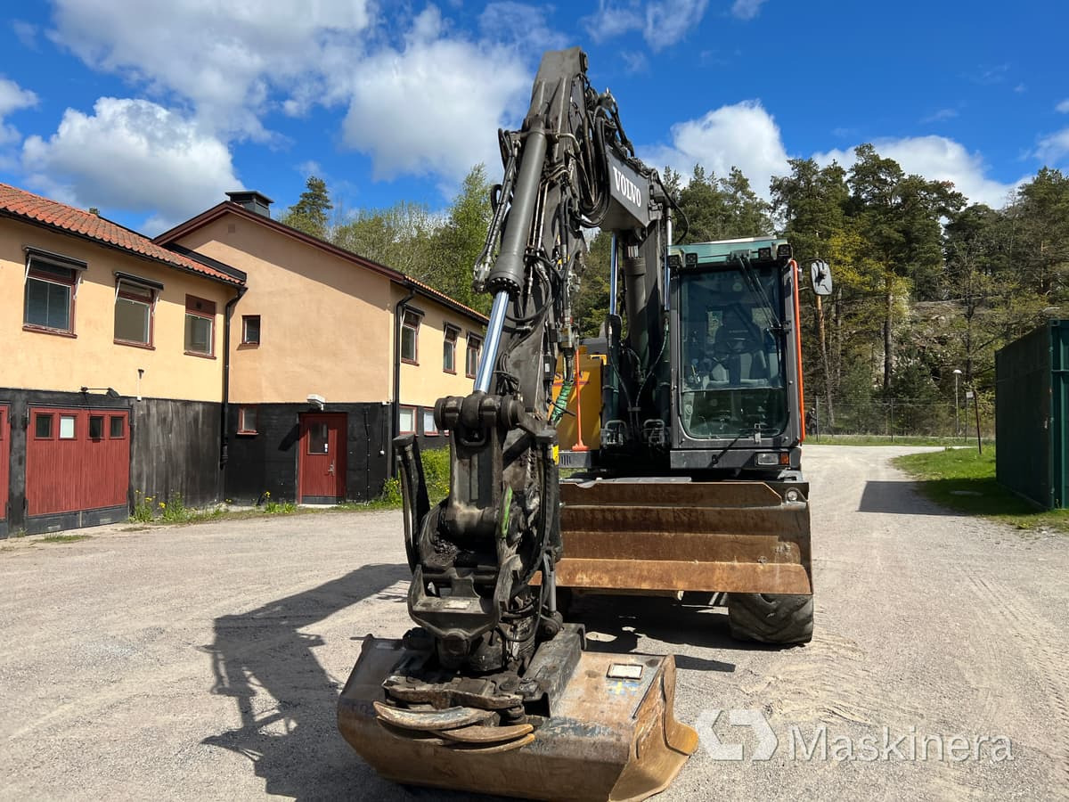 Hjulgrävare Volvo EWR150E med tillbehör - Ερπυστριοφόρος εκσκαφέας: φωτογραφία 3 Hjulgrävare Volvo EWR150E med tillbehör - Ερπυστριοφόρος εκσκαφέας: φωτογραφία 3