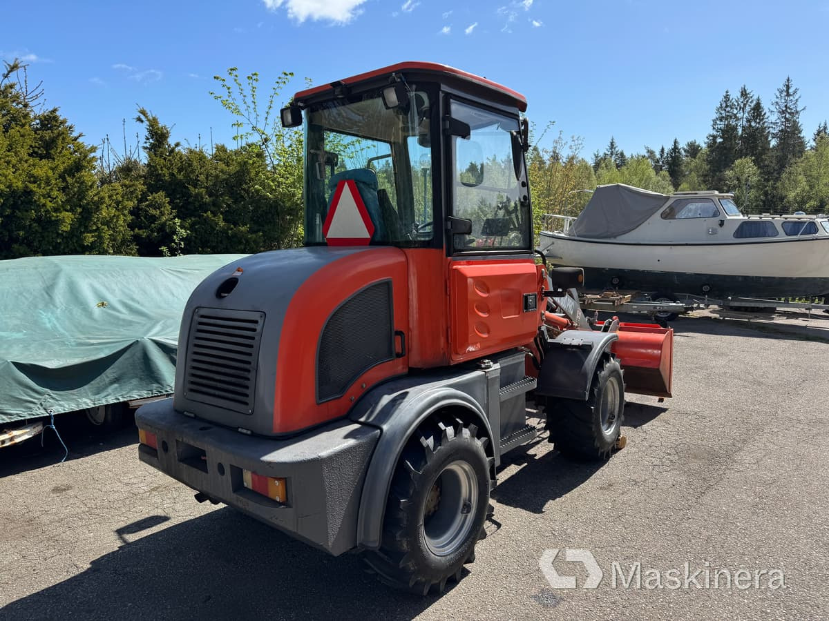 Hjullastare Everun SEDE 800 PRO (rep. objekt) - Ελαστιχοφόρος φορτωτής: φωτογραφία 3 Hjullastare Everun SEDE 800 PRO (rep. objekt) - Ελαστιχοφόρος φορτωτής: φωτογραφία 3