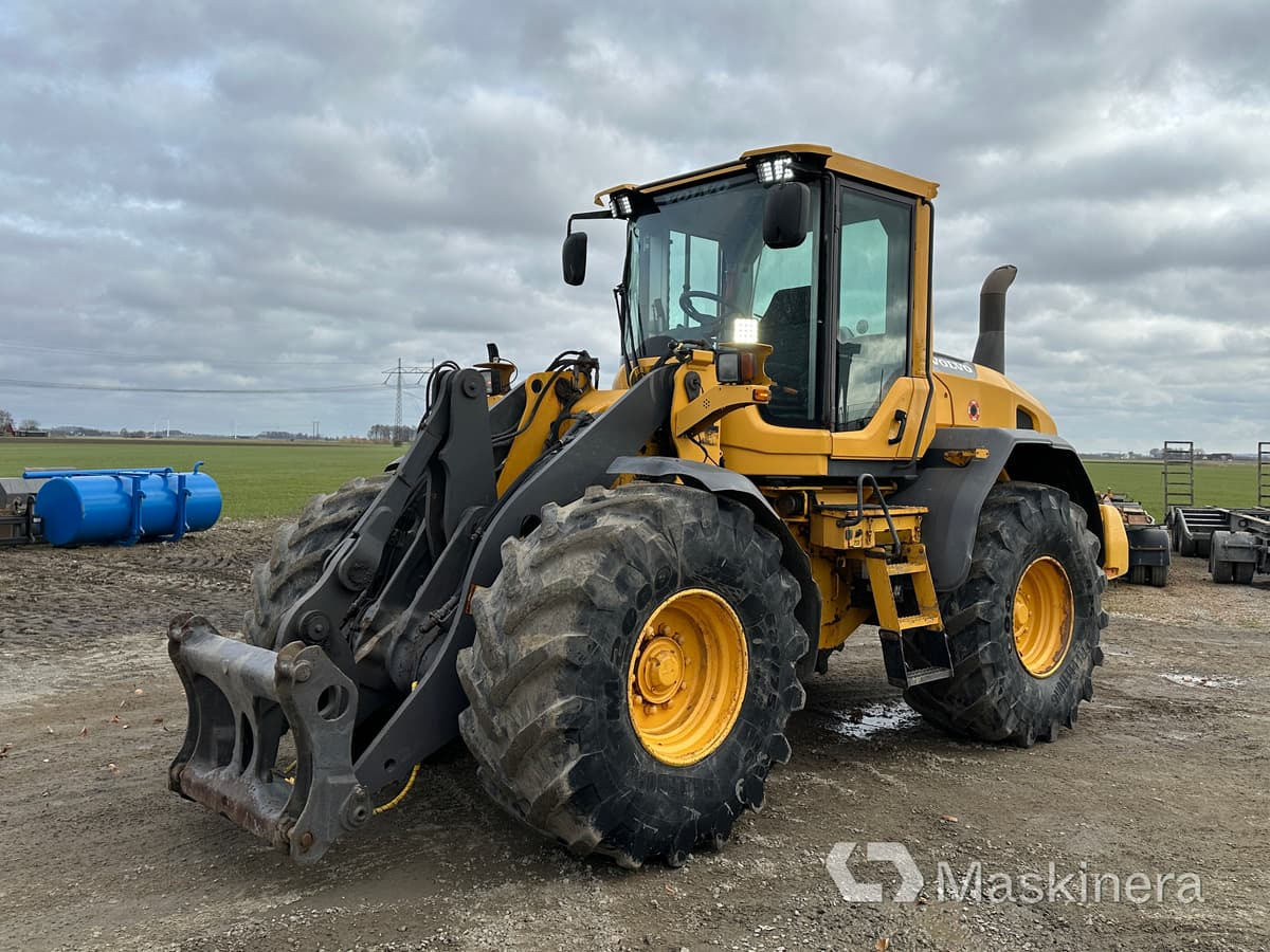 Hjullastare Volvo L60G - Ελαστιχοφόρος φορτωτής: φωτογραφία 1 Hjullastare Volvo L60G - Ελαστιχοφόρος φορτωτής: φωτογραφία 1