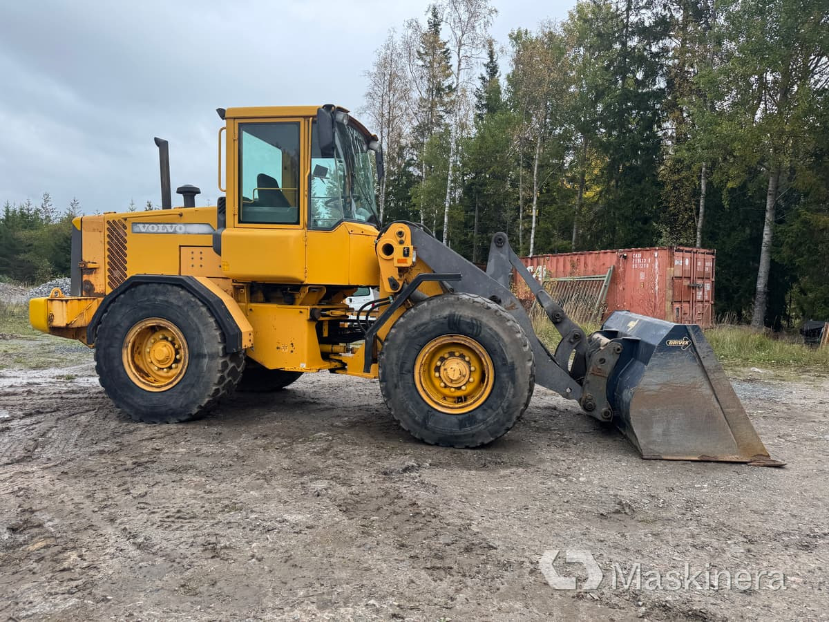 Hjullastare Volvo L70D - Ελαστιχοφόρος φορτωτής: φωτογραφία 4 Hjullastare Volvo L70D - Ελαστιχοφόρος φορτωτής: φωτογραφία 4