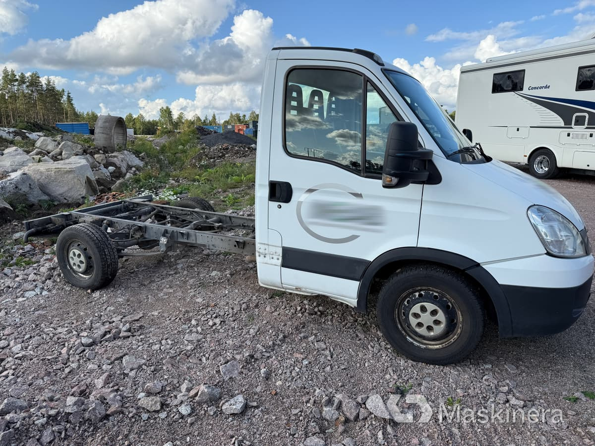 Iveco 35S14/3.0 Chassi (Rep. objekt) - Βαν: φωτογραφία 4 Iveco 35S14/3.0 Chassi (Rep. objekt) - Βαν: φωτογραφία 4