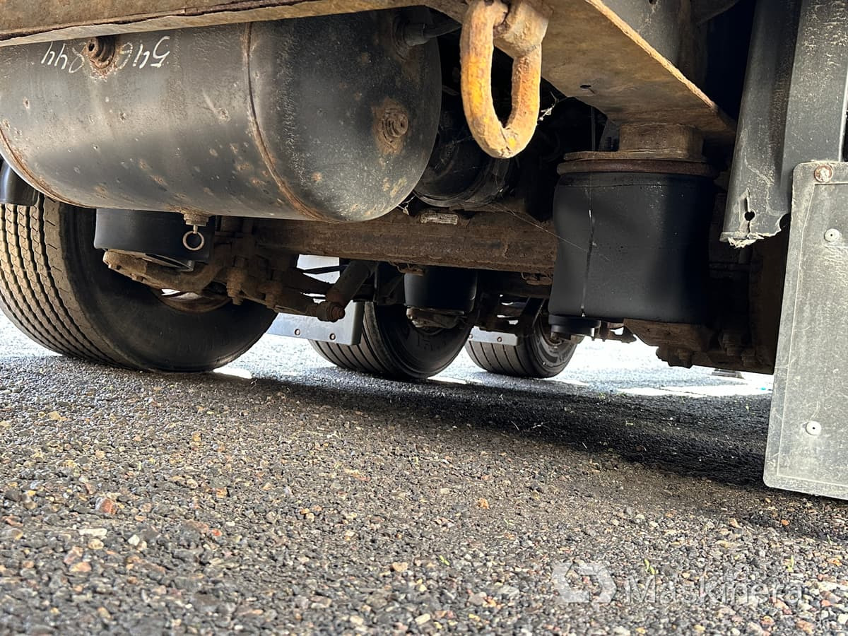 Επικαθήμενο κουρτίνα Kapelltrailer Krone SD: φωτογραφία 15 Επικαθήμενο κουρτίνα Kapelltrailer Krone SD: φωτογραφία 15