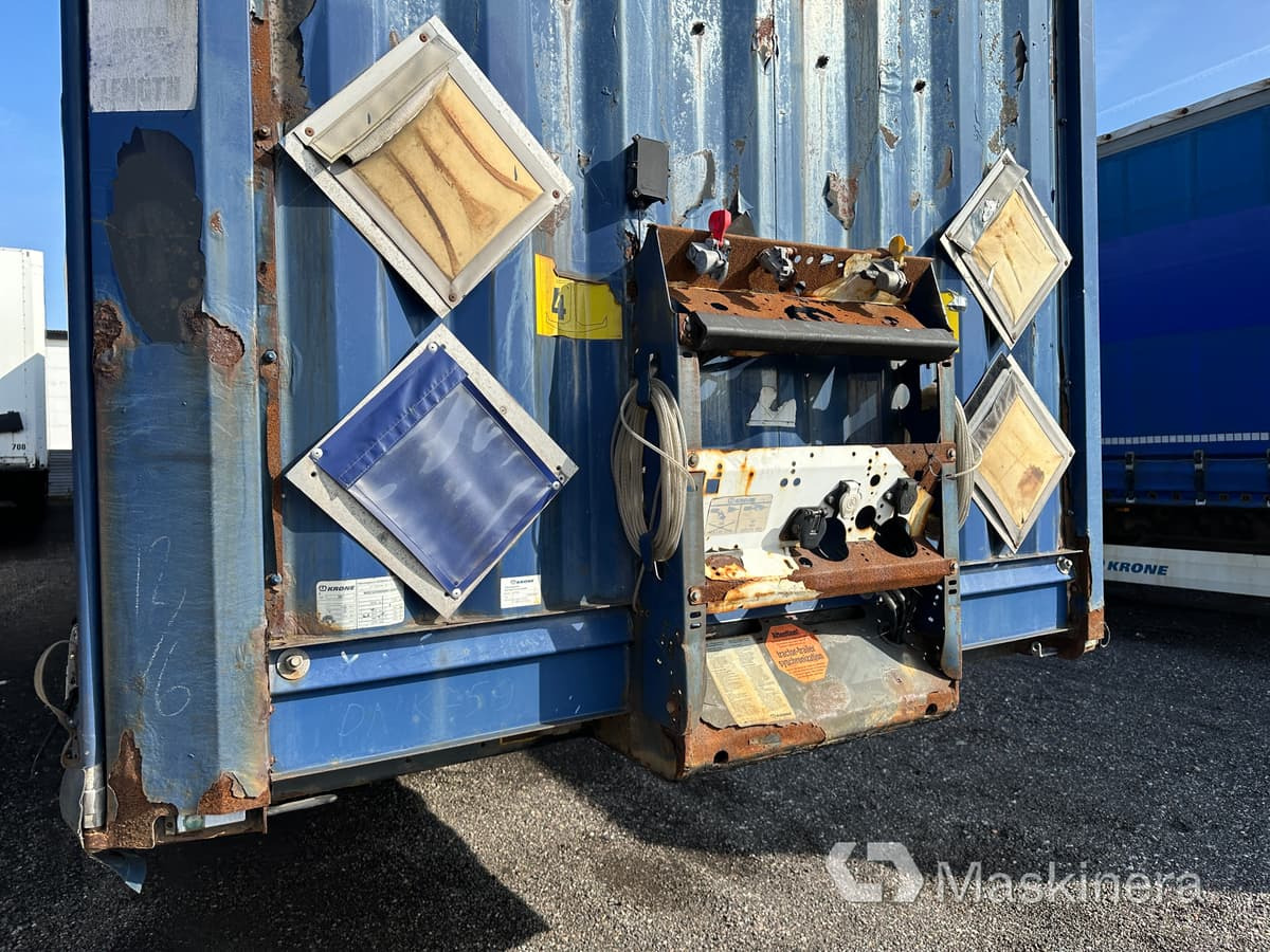 Επικαθήμενο κουρτίνα Kapelltrailer Krone SD: φωτογραφία 25 Επικαθήμενο κουρτίνα Kapelltrailer Krone SD: φωτογραφία 25