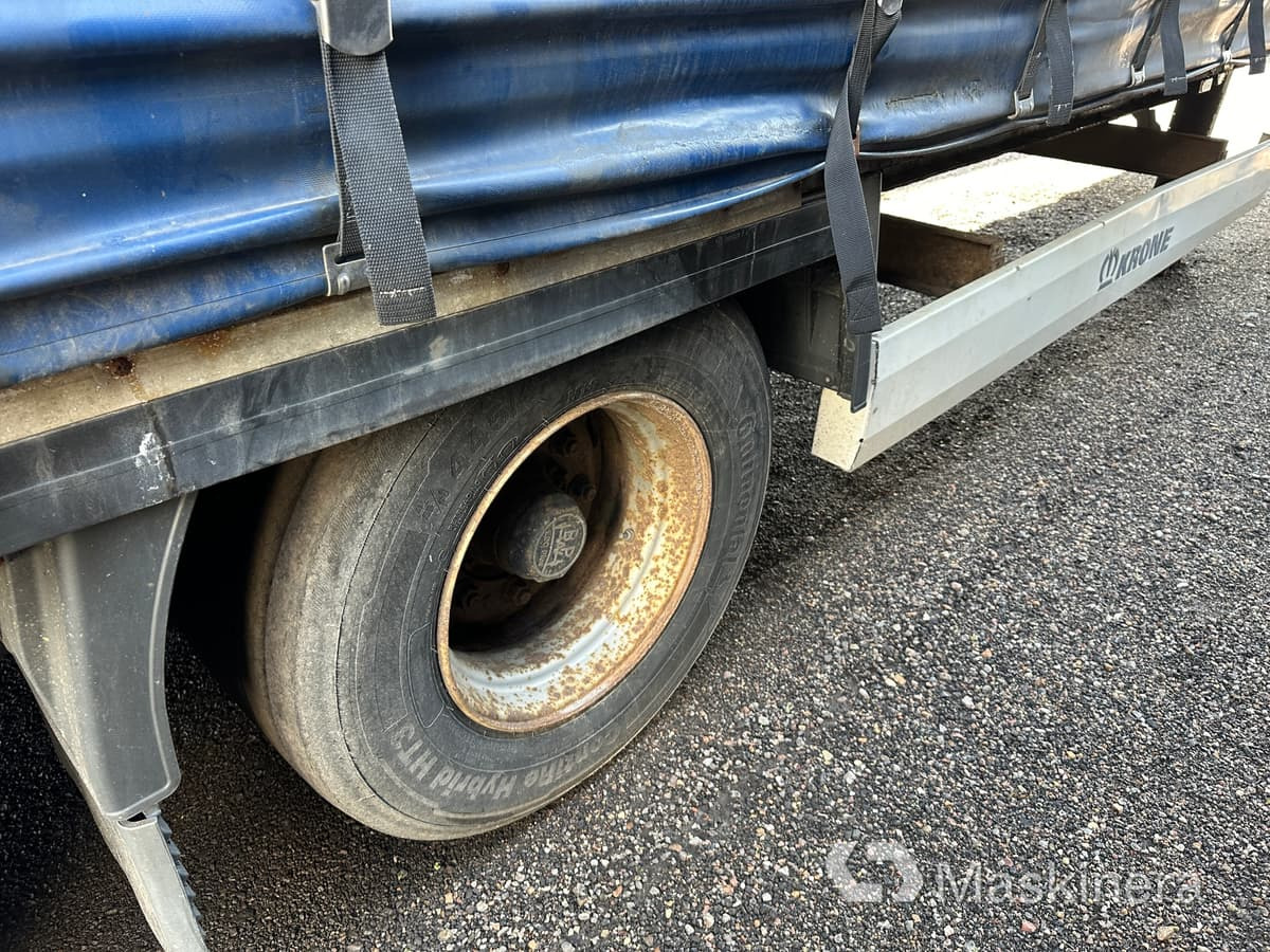 Επικαθήμενο κουρτίνα Kapelltrailer Krone SD: φωτογραφία 19 Επικαθήμενο κουρτίνα Kapelltrailer Krone SD: φωτογραφία 19