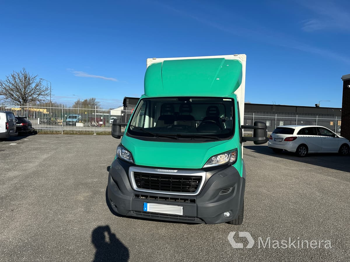 Lastbil Peugeot Boxer 2017 - Επαγγελματικό αυτοκίνητο κόφα: φωτογραφία 2 Lastbil Peugeot Boxer 2017 - Επαγγελματικό αυτοκίνητο κόφα: φωτογραφία 2