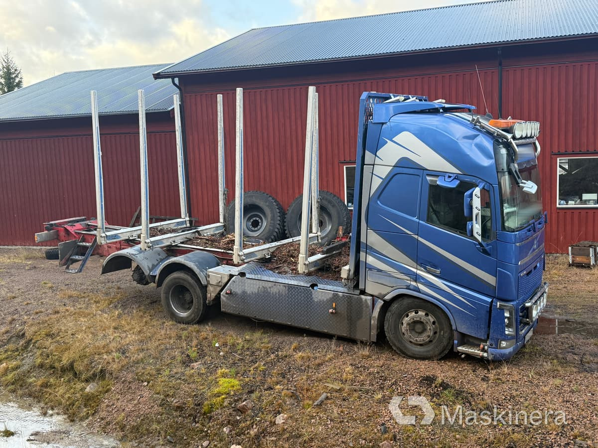 Lastbil Volvo FH16 chassi (Rep.objekt) - Φορτηγό ξυλείας: φωτογραφία 5 Lastbil Volvo FH16 chassi (Rep.objekt) - Φορτηγό ξυλείας: φωτογραφία 5