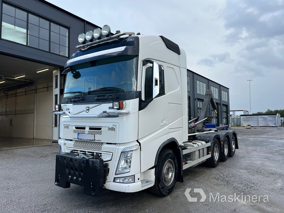 Lastväxlare Volvo FH 8x4 Tridem - Φορτηγό φόρτωσης γάντζου: φωτογραφία 1 Lastväxlare Volvo FH 8x4 Tridem - Φορτηγό φόρτωσης γάντζου: φωτογραφία 1