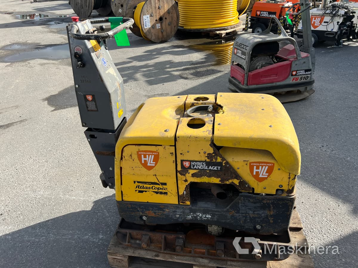 Markvibrator Atlas Copco LH700 - Δονητική πλάκα: φωτογραφία 4 Markvibrator Atlas Copco LH700 - Δονητική πλάκα: φωτογραφία 4