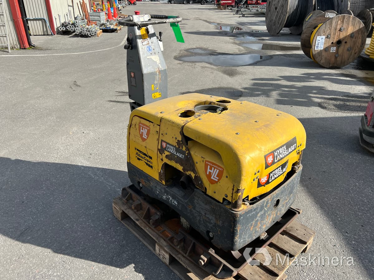 Markvibrator Atlas Copco LH700 - Δονητική πλάκα: φωτογραφία 3 Markvibrator Atlas Copco LH700 - Δονητική πλάκα: φωτογραφία 3