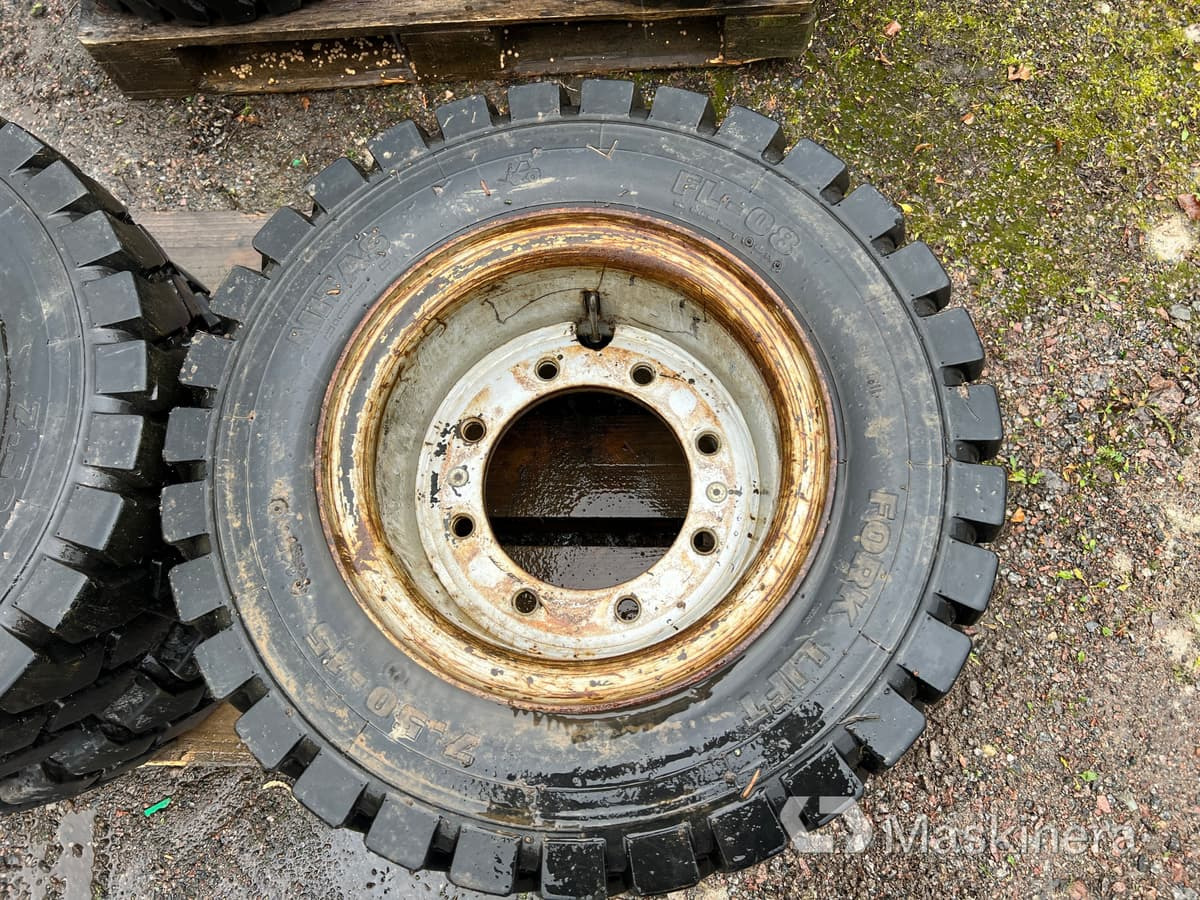 Mitas FL-08 Twindäck på fälg Mitas 7,50-15, 4 st - Πλήρης τροχός για Κατασκευή μηχανήματα: φωτογραφία 2 Mitas FL-08 Twindäck på fälg Mitas 7,50-15, 4 st - Πλήρης τροχός για Κατασκευή μηχανήματα: φωτογραφία 2