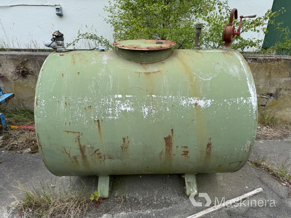 SCF Farmaraggregat Farmartank 1500 Liter - Ρεζερβουάρ: φωτογραφία 2 SCF Farmaraggregat Farmartank 1500 Liter - Ρεζερβουάρ: φωτογραφία 2