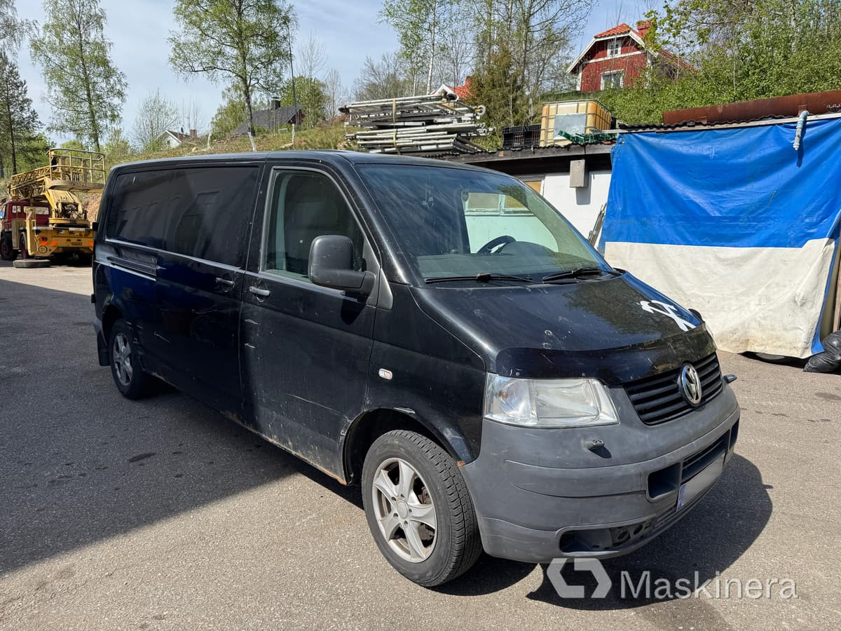 Skåpbil Volkswagen Transporter 2.5 TDI - Μικρό βαν: φωτογραφία 3 Skåpbil Volkswagen Transporter 2.5 TDI - Μικρό βαν: φωτογραφία 3