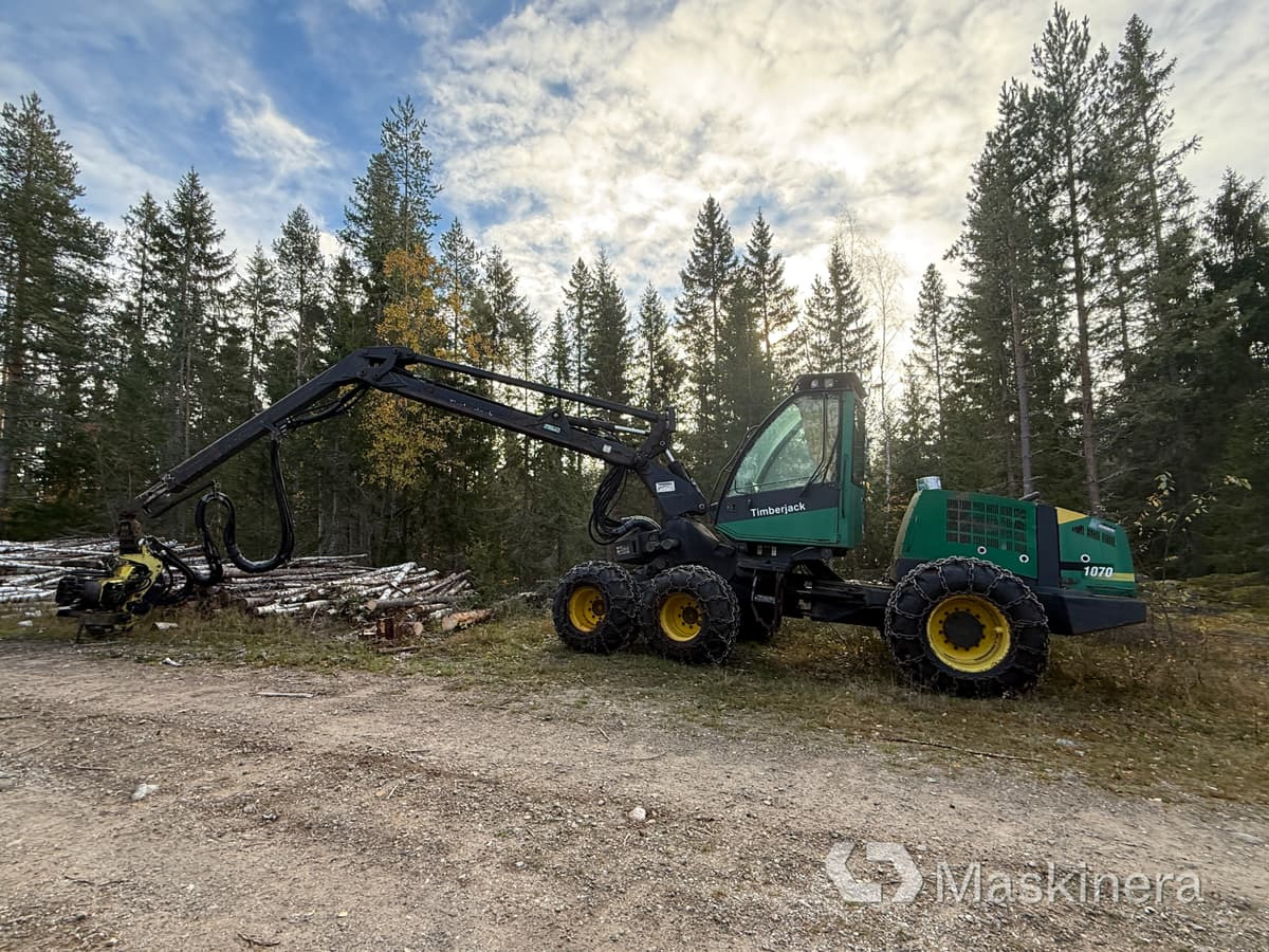 Skördare Timberjack 1070 - Συλλεκτική μηχανή - forest harvester: φωτογραφία 3 Skördare Timberjack 1070 - Συλλεκτική μηχανή - forest harvester: φωτογραφία 3