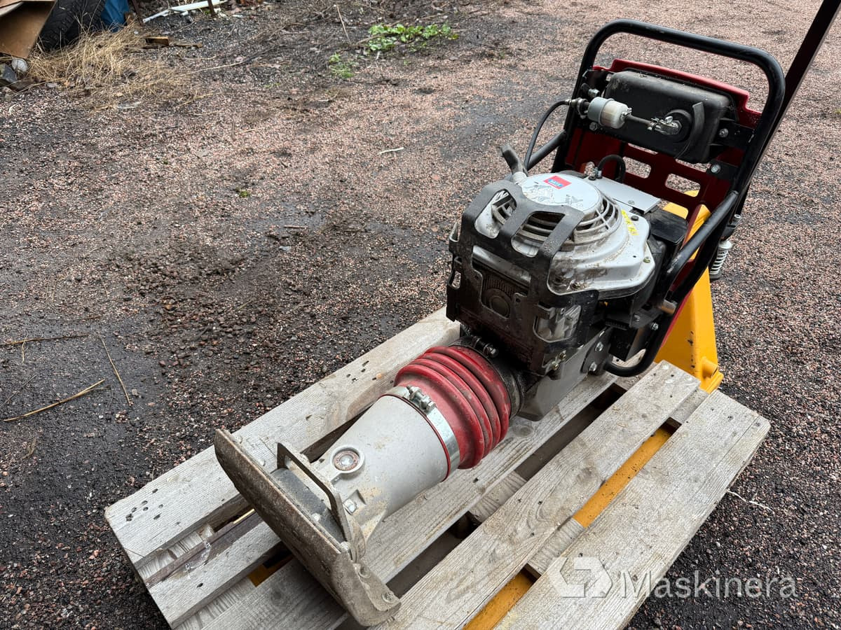 Stamp Swepac T84 - Δονητική πλάκα: φωτογραφία 2 Stamp Swepac T84 - Δονητική πλάκα: φωτογραφία 2