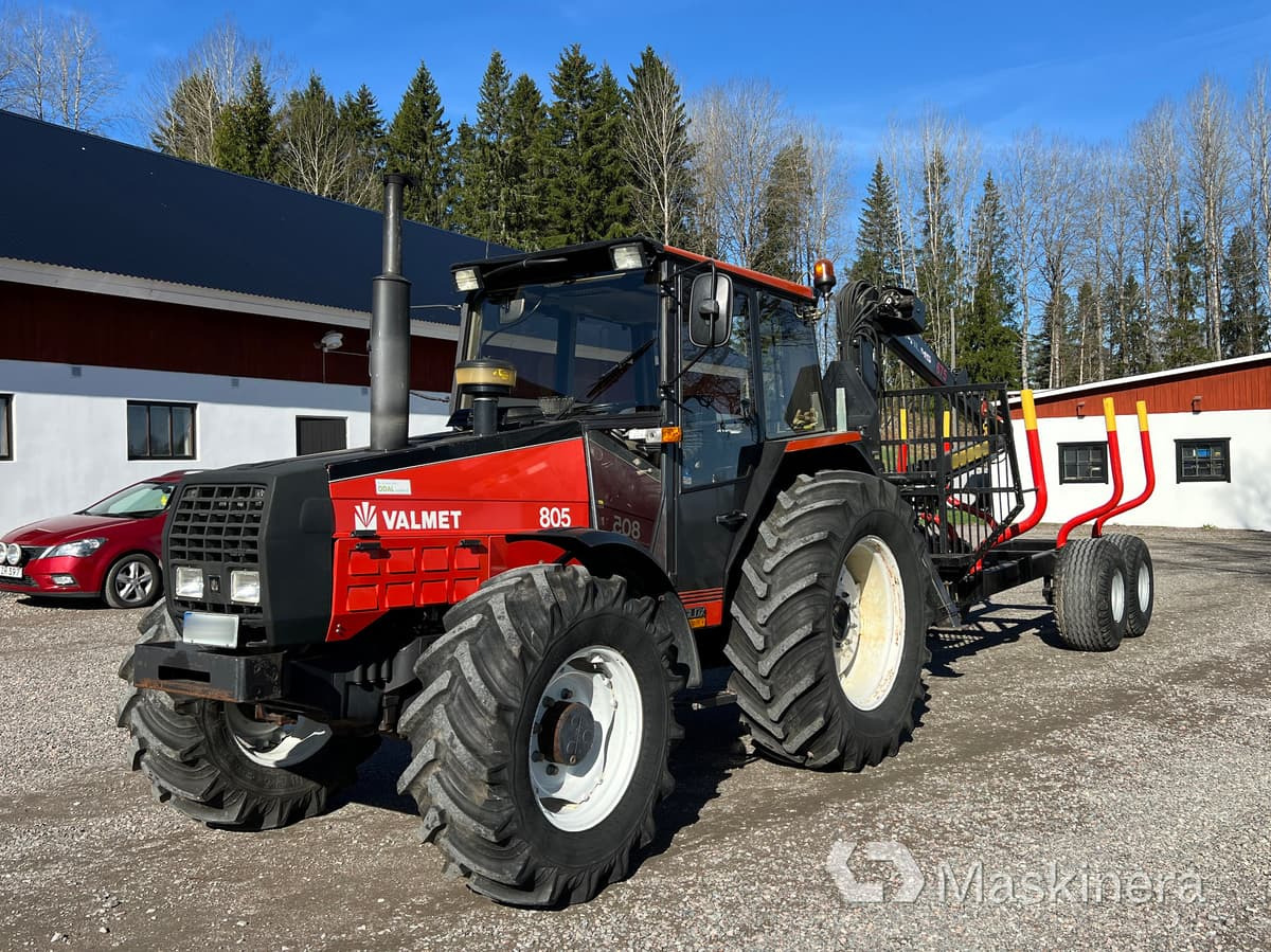 Valmet 805 / Palms 675 Traktor Valmet 805 med Skogsvagn Palms 675 - Τρακτέρ: φωτογραφία 1 Valmet 805 / Palms 675 Traktor Valmet 805 med Skogsvagn Palms 675 - Τρακτέρ: φωτογραφία 1