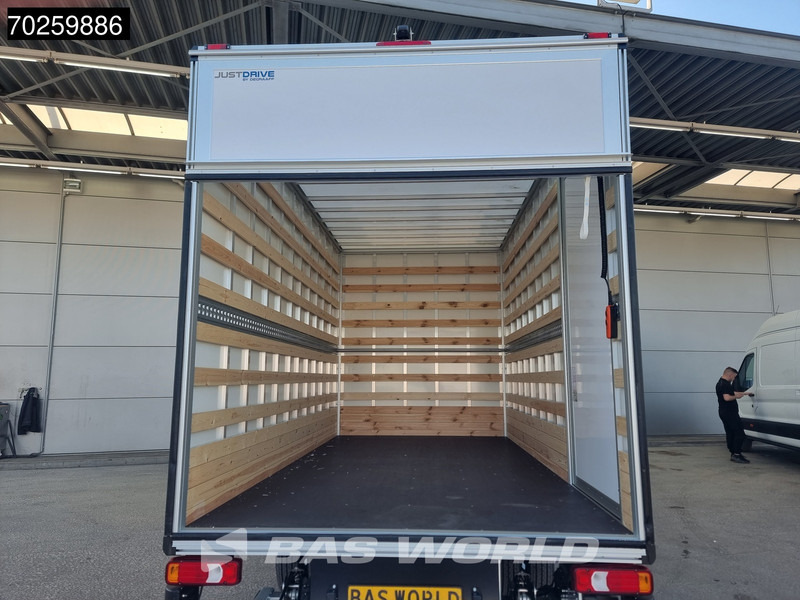 Iveco Daily 35C18 3.0L Automaat Luchtvering Zijdeur Laadklep Bakwagen Navi LED Koffer Gesloten laadbak Bakwagen 21m3 Airco Cruise control - Επαγγελματικό αυτοκίνητο κόφα: φωτογραφία 5 Iveco Daily 35C18 3.0L Automaat Luchtvering Zijdeur Laadklep Bakwagen Navi LED Koffer Gesloten laadbak Bakwagen 21m3 Airco Cruise control - Επαγγελματικό αυτοκίνητο κόφα: φωτογραφία 5