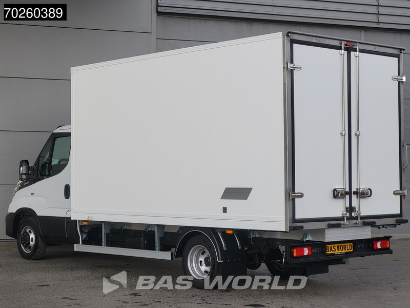 Iveco Daily 35C21 3.0L Koelwagen Vries Carrier Xarios 350 230V stekker CarPlay Airco ACC Koel Koeler Vriezer Vrieswagen Kühler Bakwagen Kühl - Επαγγελματικό αυτοκίνητο ψυγείο: φωτογραφία 2 Iveco Daily 35C21 3.0L Koelwagen Vries Carrier Xarios 350 230V stekker CarPlay Airco ACC Koel Koeler Vriezer Vrieswagen Kühler Bakwagen Kühl - Επαγγελματικό αυτοκίνητο ψυγείο: φωτογραφία 2