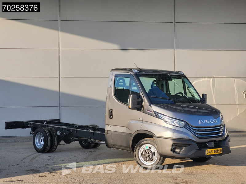Iveco Daily 35C21 Automaat 410WB Chassis Cabine LED Navi ACC Fahrgestell Airco - Ελαφρύ επαγγελματικό: φωτογραφία 3 Iveco Daily 35C21 Automaat 410WB Chassis Cabine LED Navi ACC Fahrgestell Airco - Ελαφρύ επαγγελματικό: φωτογραφία 3