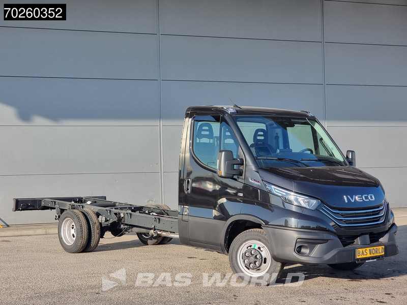 Iveco Daily 35C21 Automaat 410wb Dubbellucht 2025model Chassis Cabine ACC Fahrgestell Airco - Ελαφρύ επαγγελματικό: φωτογραφία 3 Iveco Daily 35C21 Automaat 410wb Dubbellucht 2025model Chassis Cabine ACC Fahrgestell Airco - Ελαφρύ επαγγελματικό: φωτογραφία 3