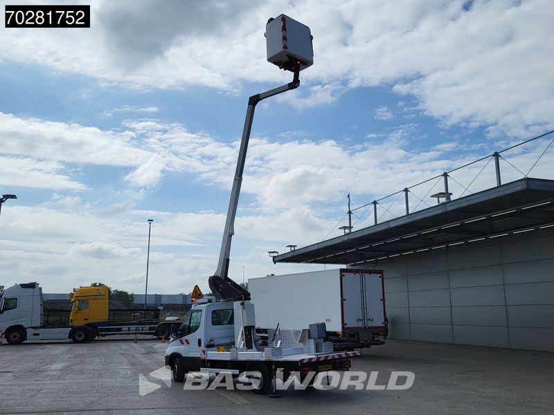 Iveco Daily 35S14 Hoogwerker 11meter Werkhoogte Klubb Navi Airco Cruise Cmaera Parkeersensoren Nacelle Arbeitsbühne 2Personen Airco Cruise c - Ελαφρύ επαγγελματικό: φωτογραφία 2 Iveco Daily 35S14 Hoogwerker 11meter Werkhoogte Klubb Navi Airco Cruise Cmaera Parkeersensoren Nacelle Arbeitsbühne 2Personen Airco Cruise c - Ελαφρύ επαγγελματικό: φωτογραφία 2