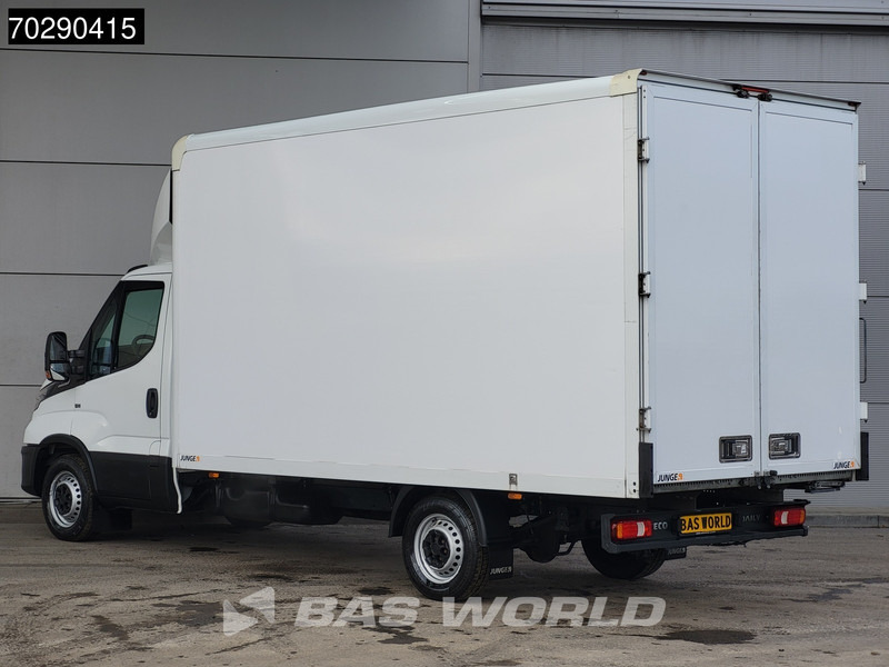Iveco Daily 35S16 Automaat Bakwagen Achterdeuren 160PK Airco Camera Euro6 Meubelbak Koffer 21m3 Airco - Επαγγελματικό αυτοκίνητο κόφα: φωτογραφία 2 Iveco Daily 35S16 Automaat Bakwagen Achterdeuren 160PK Airco Camera Euro6 Meubelbak Koffer 21m3 Airco - Επαγγελματικό αυτοκίνητο κόφα: φωτογραφία 2