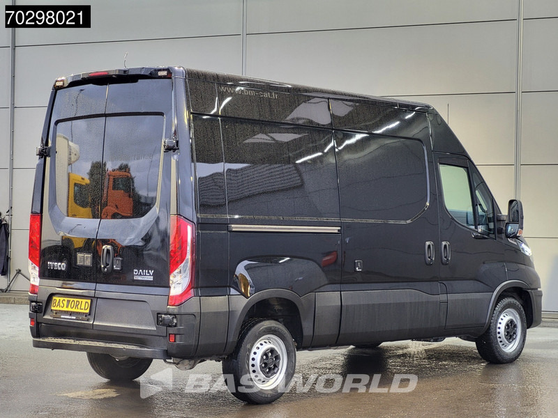 Iveco Daily 35S18 3.0L Automaat L2H2 3,5t Trekgewicht 180PK LED ACC Navi Airco Euro6 L2 Airco - Βαν: φωτογραφία 5 Iveco Daily 35S18 3.0L Automaat L2H2 3,5t Trekgewicht 180PK LED ACC Navi Airco Euro6 L2 Airco - Βαν: φωτογραφία 5