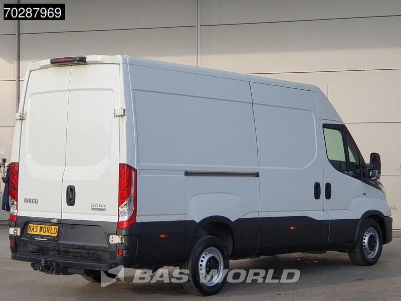 Iveco Daily 35S18 3.0L Automaat L2H2 3,5t Trekhaak 180PK LED Navi Airco Cruise Camera Euro6 L2 12m3 Airco Trekhaak Cruise control - Βαν: φωτογραφία 3 Iveco Daily 35S18 3.0L Automaat L2H2 3,5t Trekhaak 180PK LED Navi Airco Cruise Camera Euro6 L2 12m3 Airco Trekhaak Cruise control - Βαν: φωτογραφία 3