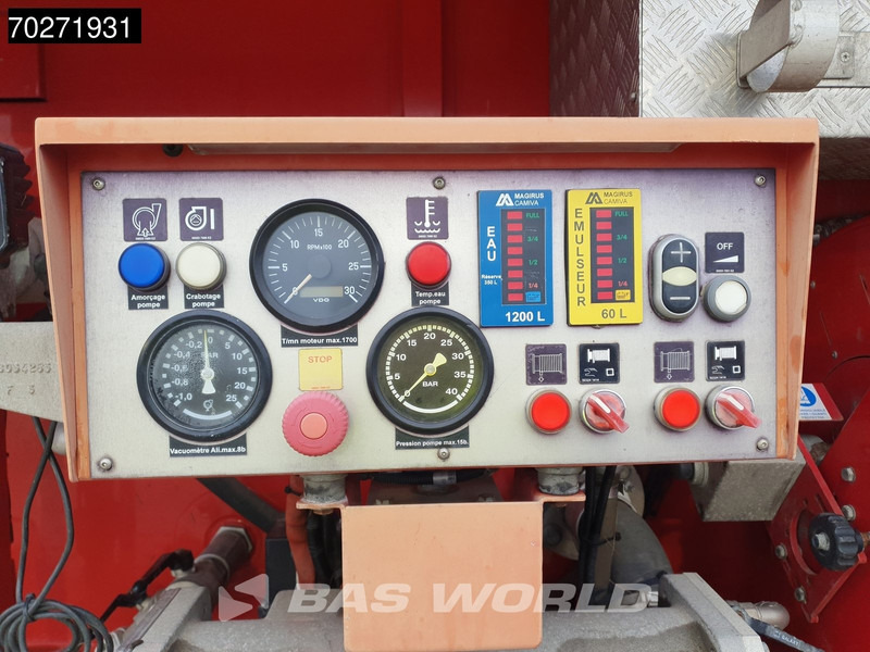 Ασθενοφόρο Iveco Daily 70C17 4x4 Achleitner Firetruck Brandweerwagen AWD Allrad Camper 1200liter Airco Dubbel cabine Trekhaak Cruise control: φωτογραφία 9