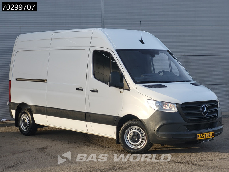 Mercedes-Benz Sprinter 315 CDI Automaat L2H2 Trekhaak ACC Airco Camera Parkeersensoren MBUX CarPlay Euro6 L2 Airco Trekhaak - Βαν: φωτογραφία 3 Mercedes-Benz Sprinter 315 CDI Automaat L2H2 Trekhaak ACC Airco Camera Parkeersensoren MBUX CarPlay Euro6 L2 Airco Trekhaak - Βαν: φωτογραφία 3