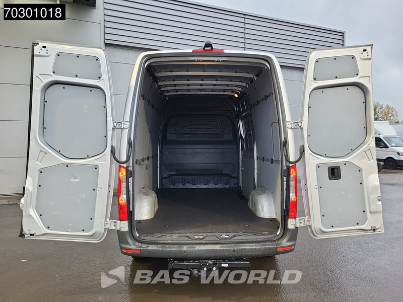Mercedes-Benz Sprinter 315 CDI Special Edition Automaat L2H2 Trekhaak 150PK Airco Camera Parkeersensoren MBUX CarPlay Euro6 L2 12m3 Airco - Μικρό βαν: φωτογραφία 3 Mercedes-Benz Sprinter 315 CDI Special Edition Automaat L2H2 Trekhaak 150PK Airco Camera Parkeersensoren MBUX CarPlay Euro6 L2 12m3 Airco - Μικρό βαν: φωτογραφία 3