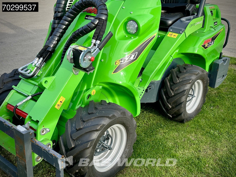 Avant E527 TDL - Ελαστιχοφόρος φορτωτής: φωτογραφία 3 Avant E527 TDL - Ελαστιχοφόρος φορτωτής: φωτογραφία 3