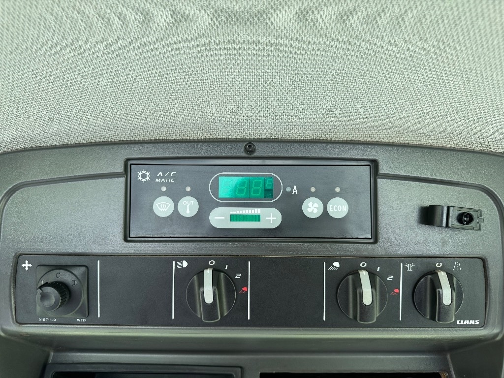 Ενσιρωτική μηχανή Claas Jaguar 950 Allrad: φωτογραφία 17