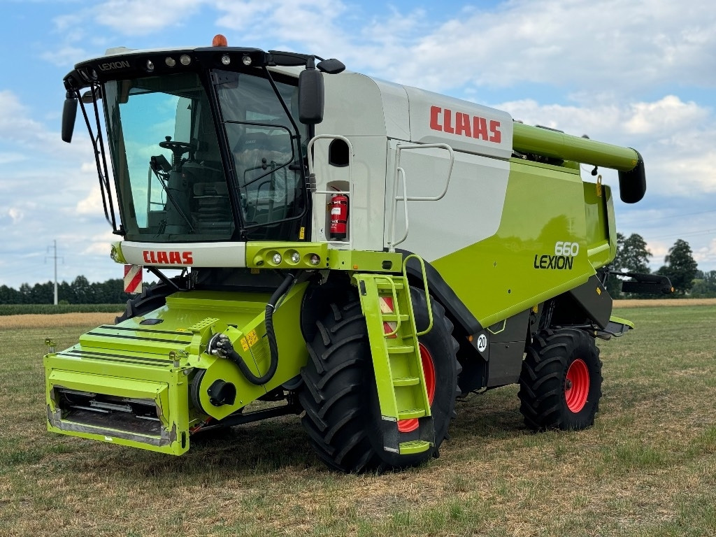 Claas Lexion 660 + claas vario 750 - Θεριζοαλωνιστική μηχανή: φωτογραφία 2 Claas Lexion 660 + claas vario 750 - Θεριζοαλωνιστική μηχανή: φωτογραφία 2