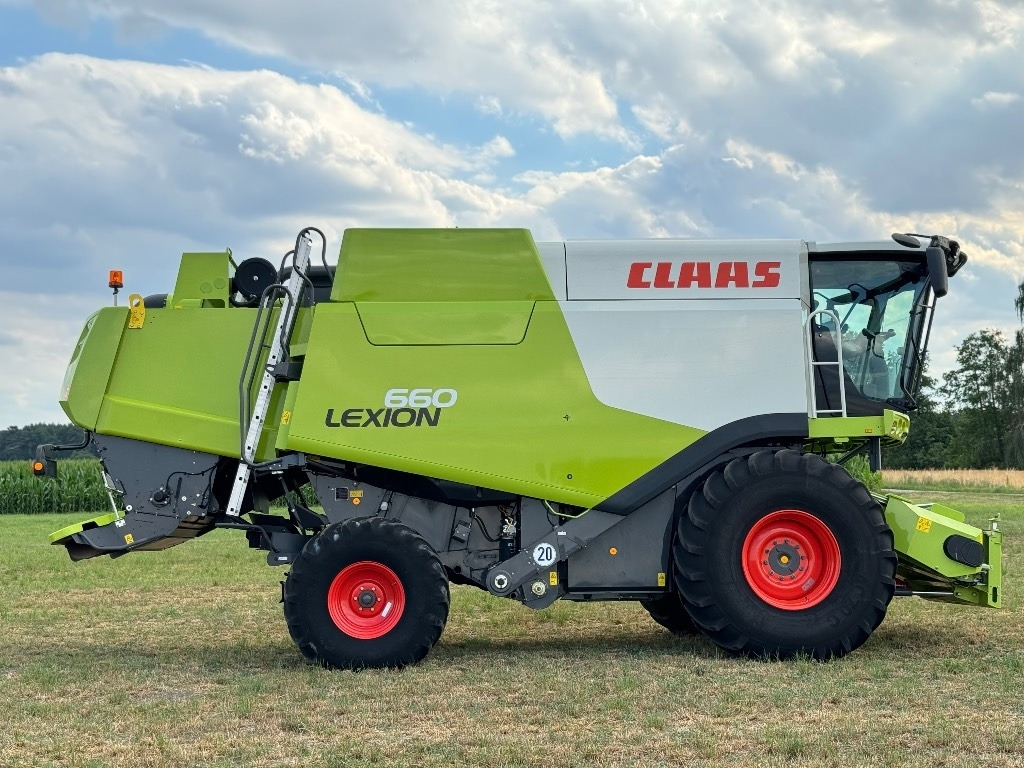 Claas Lexion 660 + claas vario 750 - Θεριζοαλωνιστική μηχανή: φωτογραφία 4 Claas Lexion 660 + claas vario 750 - Θεριζοαλωνιστική μηχανή: φωτογραφία 4