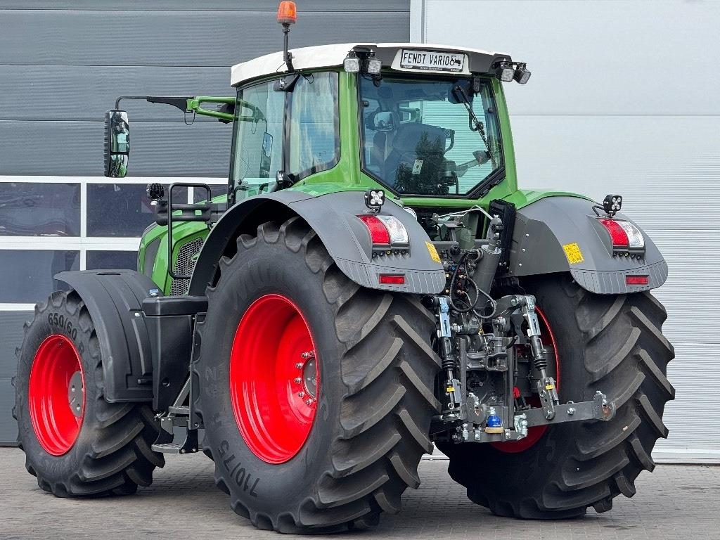 Fendt 930 Vario S4 Profi Plus - Τρακτέρ: φωτογραφία 5 Fendt 930 Vario S4 Profi Plus - Τρακτέρ: φωτογραφία 5