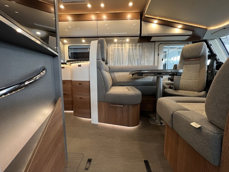 Carthago C2 Tourer I 148 RB-QB "K" - Ενιαίο αυτοκινούμενο: φωτογραφία 4 Carthago C2 Tourer I 148 RB-QB "K" - Ενιαίο αυτοκινούμενο: φωτογραφία 4