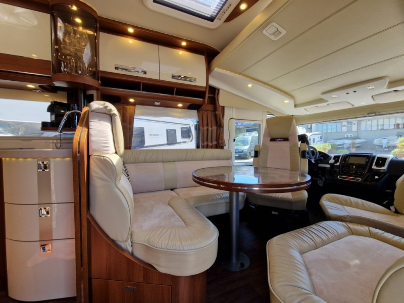 Carthago E-Line 51 QB - Ενιαίο αυτοκινούμενο: φωτογραφία 4 Carthago E-Line 51 QB - Ενιαίο αυτοκινούμενο: φωτογραφία 4