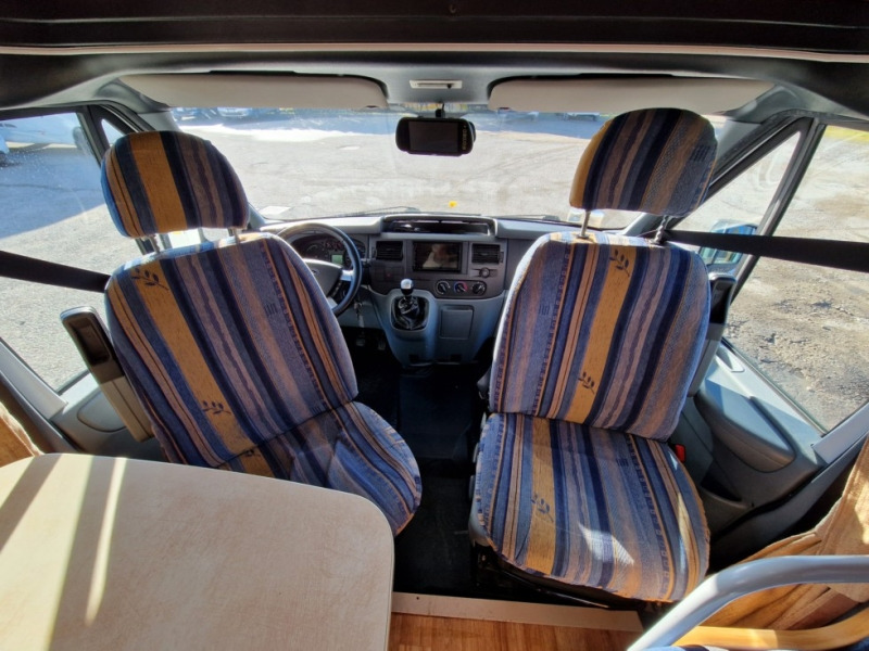 Challenger Mageo 192 - Αυτοκινούμενο με σοφίτα: φωτογραφία 5 Challenger Mageo 192 - Αυτοκινούμενο με σοφίτα: φωτογραφία 5