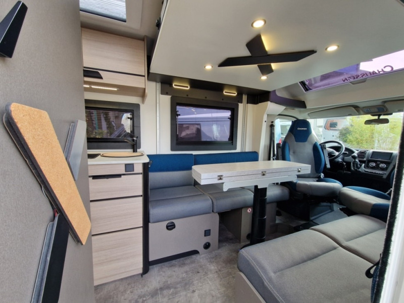 Chausson X550 - Ημιενιαίο αυτοκινούμενο: φωτογραφία 4 Chausson X550 - Ημιενιαίο αυτοκινούμενο: φωτογραφία 4