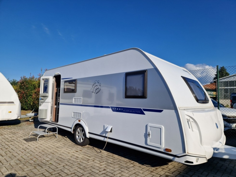 Knaus Sport 550 FSK - Ρυμουλκούμενο τροχόσπιτο: φωτογραφία 1 Knaus Sport 550 FSK - Ρυμουλκούμενο τροχόσπιτο: φωτογραφία 1