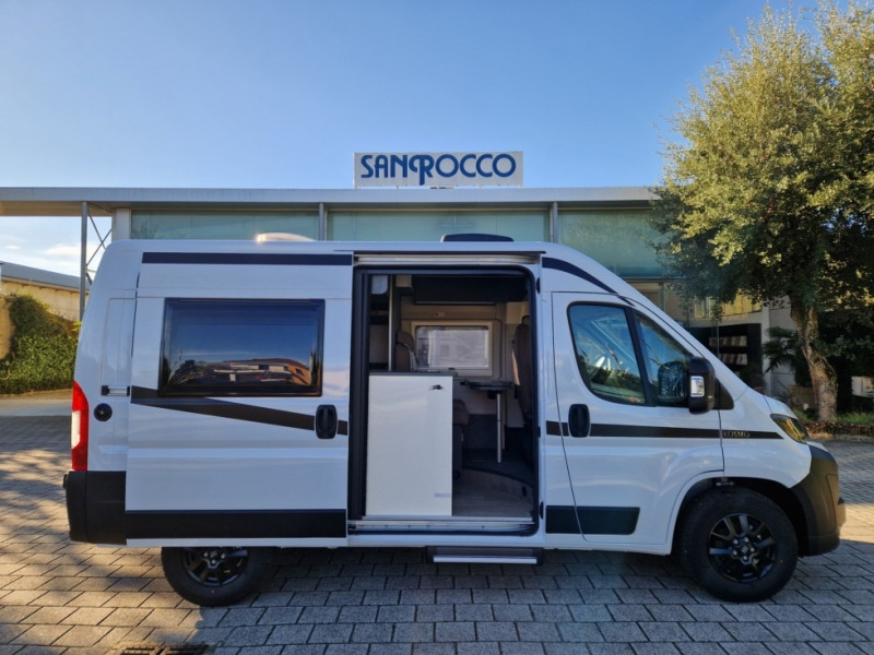 Laika Kosmo 50 Camper Van - Αυτοκινούμενο βαν: φωτογραφία 3 Laika Kosmo 50 Camper Van - Αυτοκινούμενο βαν: φωτογραφία 3