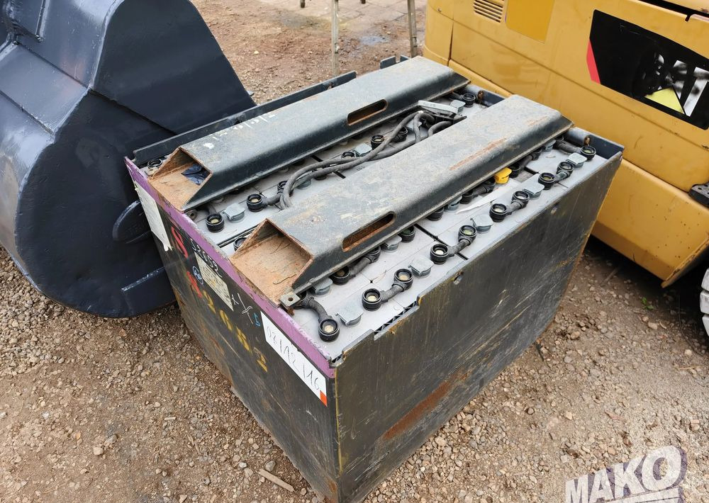 Caterpillar EP35K-PAC - Ηλεκτροκίνητο περονοφόρο: φωτογραφία 5 Caterpillar EP35K-PAC - Ηλεκτροκίνητο περονοφόρο: φωτογραφία 5