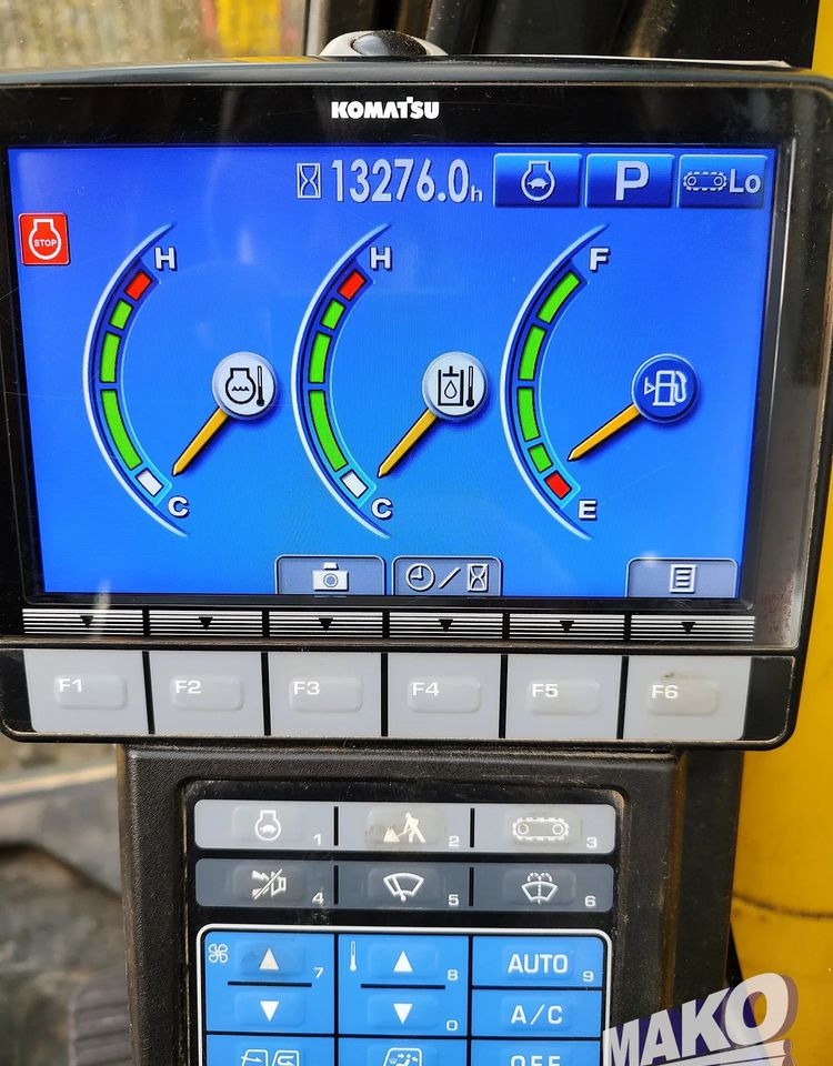 Ερπυστριοφόρος εκσκαφέας Komatsu PC210 LC-10: φωτογραφία 12
