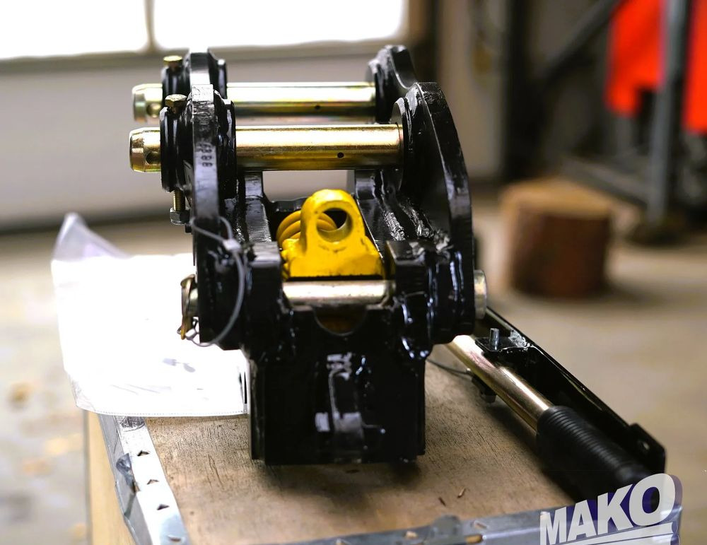 NOWE Szybkozłącze mechaniczne Rhinox fi 30 Takeuchi TB215 Kubota JCB CAT Volvo Yanmar - Παρελκόμενα για Κατασκευή μηχανήματα: φωτογραφία 2 NOWE Szybkozłącze mechaniczne Rhinox fi 30 Takeuchi TB215 Kubota JCB CAT Volvo Yanmar - Παρελκόμενα για Κατασκευή μηχανήματα: φωτογραφία 2