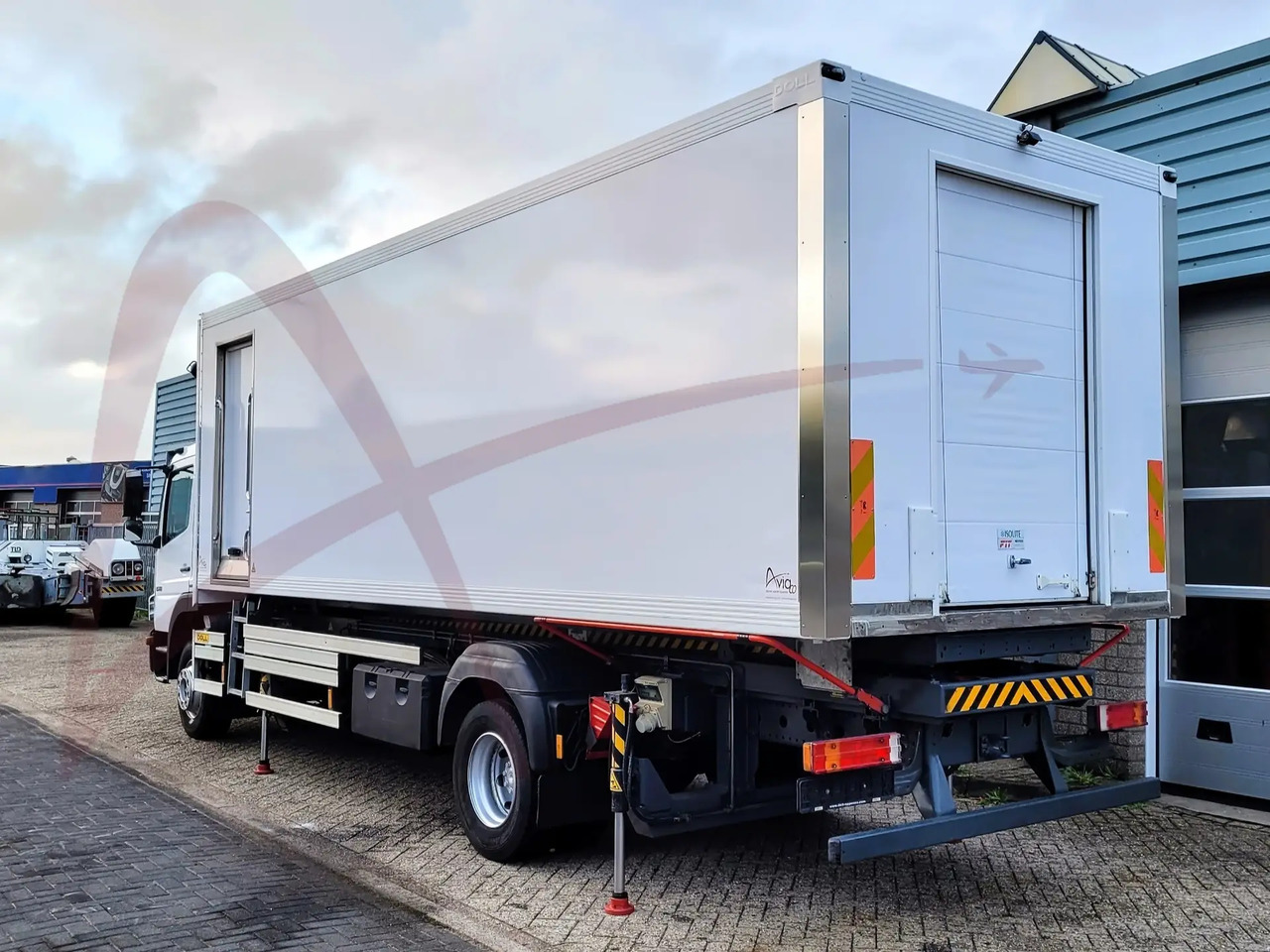 DOLL X-CAT U79.15S045.00 - Όχημα τροφοδοσίας: φωτογραφία 4 DOLL X-CAT U79.15S045.00 - Όχημα τροφοδοσίας: φωτογραφία 4