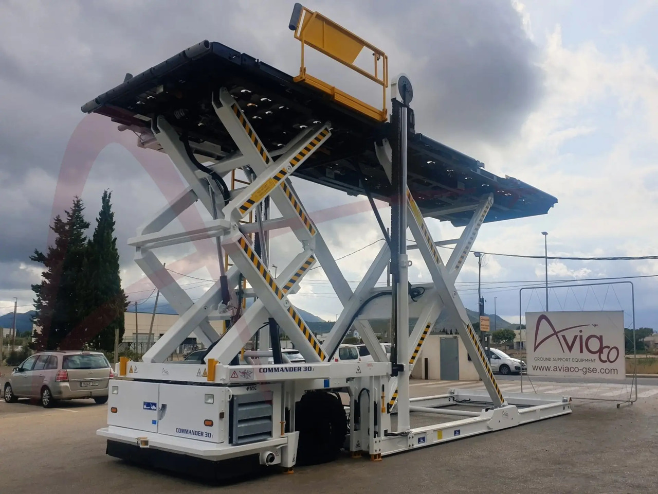 FMC COMMANDER 30i - Φορτωτής εμπορευματοκιβωτίων/ Παλετών: φωτογραφία 4 FMC COMMANDER 30i - Φορτωτής εμπορευματοκιβωτίων/ Παλετών: φωτογραφία 4
