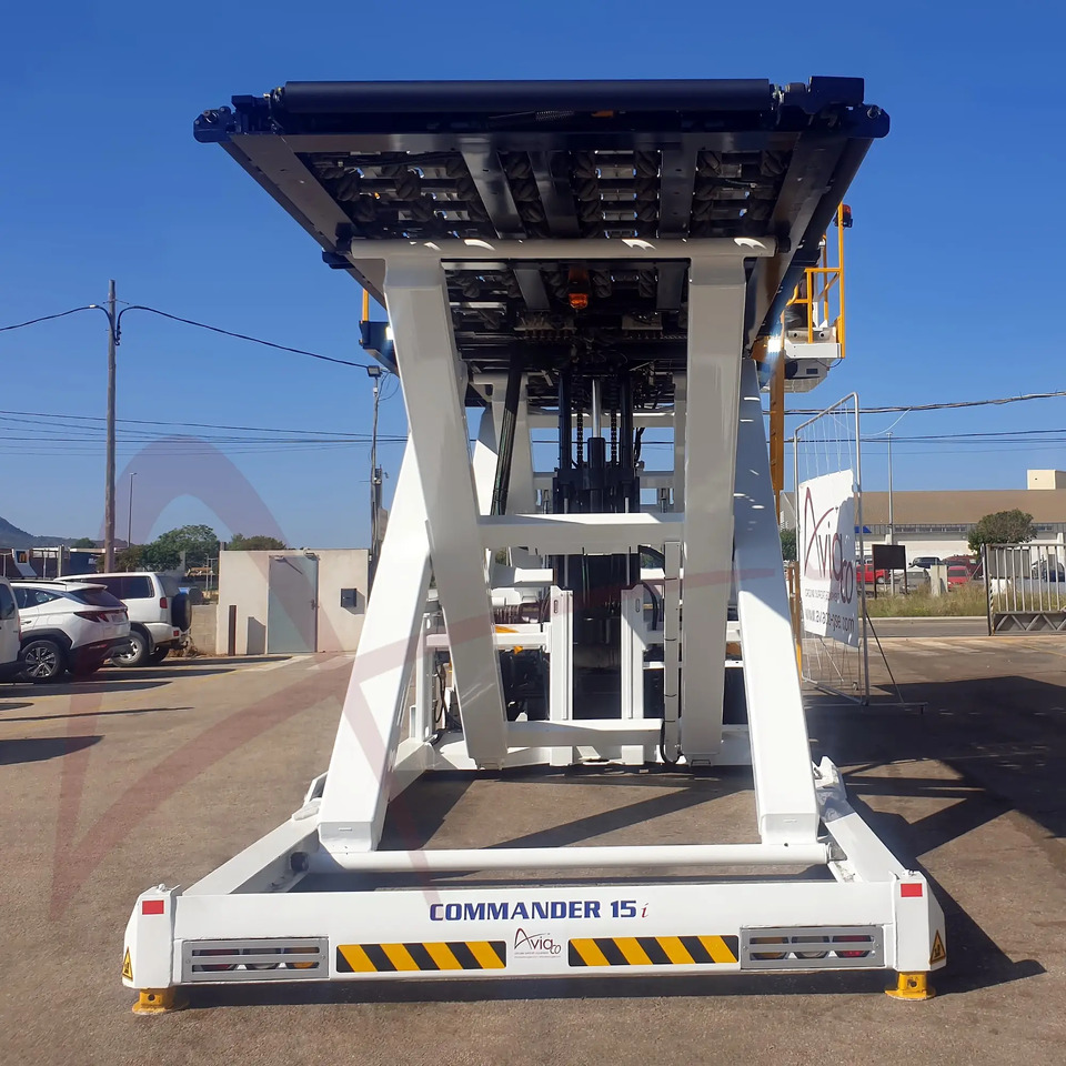 JBT AEROTECH COMMANDER 15iS - Φορτωτής εμπορευματοκιβωτίων/ Παλετών: φωτογραφία 4 JBT AEROTECH COMMANDER 15iS - Φορτωτής εμπορευματοκιβωτίων/ Παλετών: φωτογραφία 4