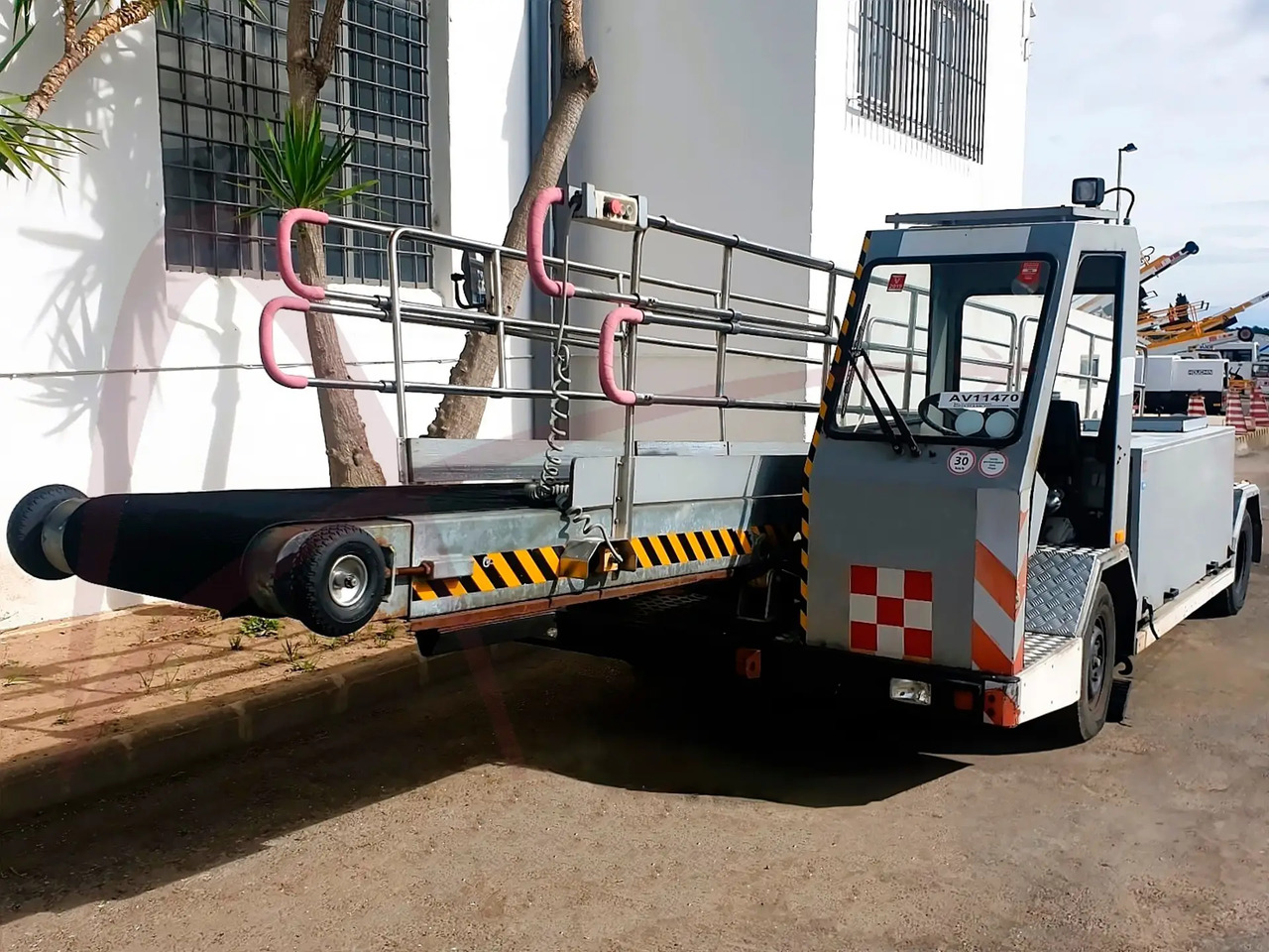 ROFAN FP-9 - Μεταφορική ταινία αεροσκαφών: φωτογραφία 1 ROFAN FP-9 - Μεταφορική ταινία αεροσκαφών: φωτογραφία 1