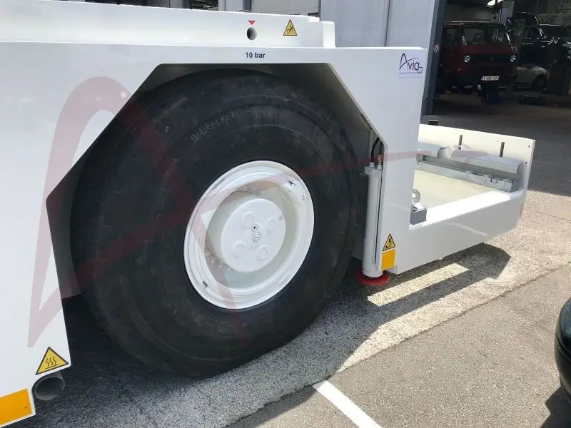 SCHOPF F396W - Ελκυστήρας αεροσκαφών: φωτογραφία 5 SCHOPF F396W - Ελκυστήρας αεροσκαφών: φωτογραφία 5